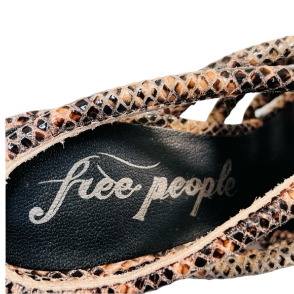FREE PEOPLE - NEW Colette Cinched Heel in Python, Brown/ Black Size EU38 (7.5-8) - Picture 6 of 8